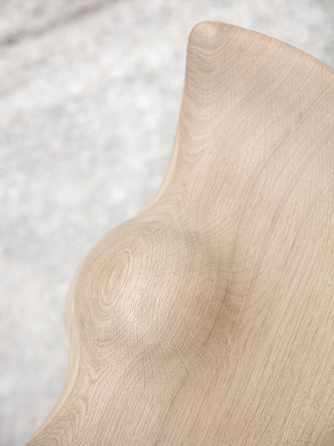 ML 42 Counter Stool
