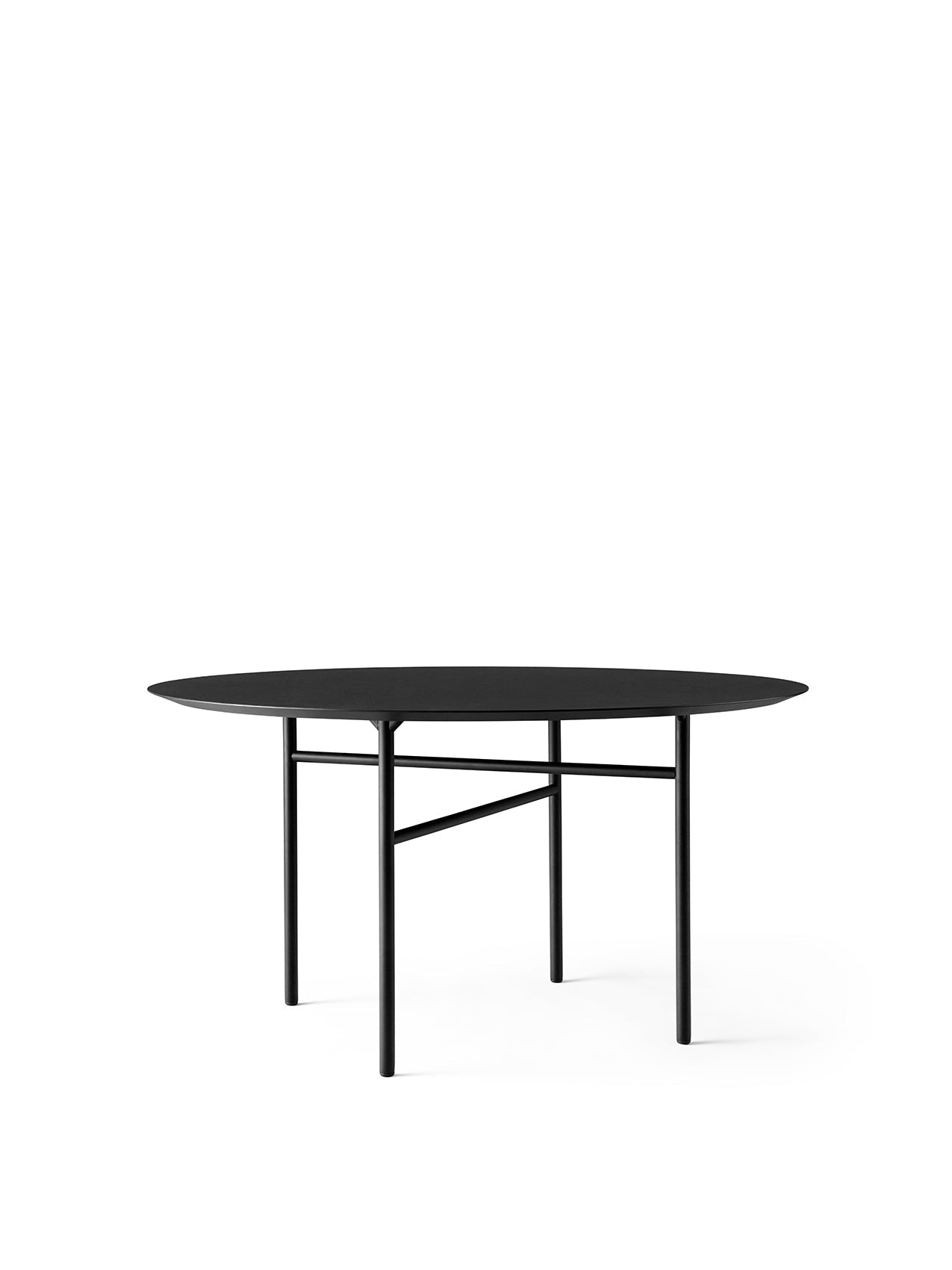 Norm Architects によるラウンドテーブル |オード家具＆装飾
