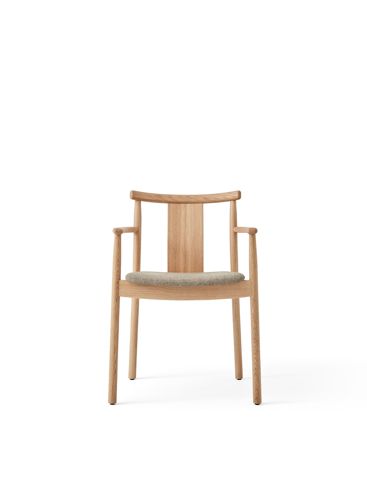 Front view of the Merkur Dining Chair with Armrests in natural oak with a grey Hallingdal fabric upholstered seat.