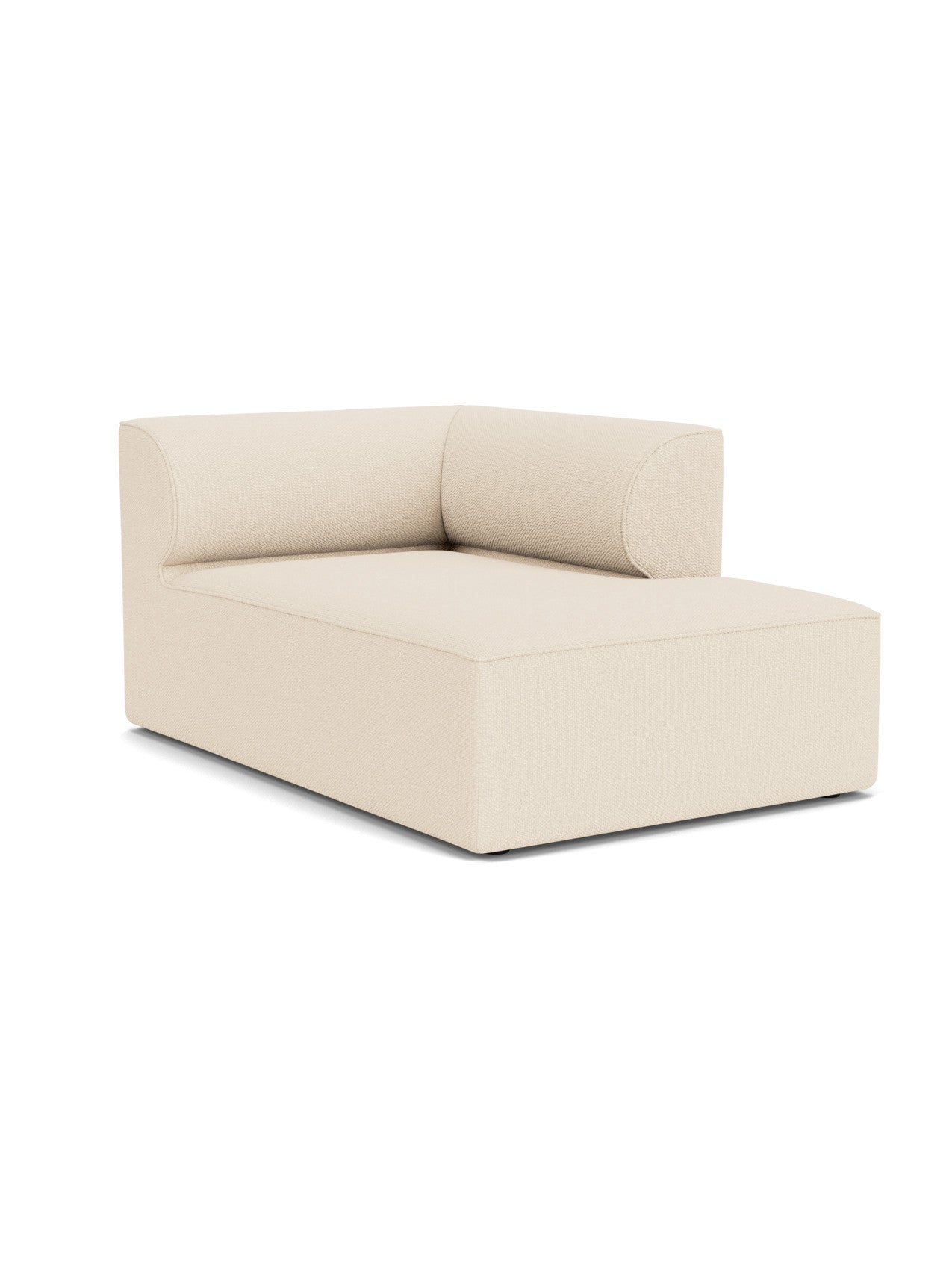 Eave Modular Sofa, 96, Chaise Longue, right corner module in light beige Logan Jasmine fabric on a white background.