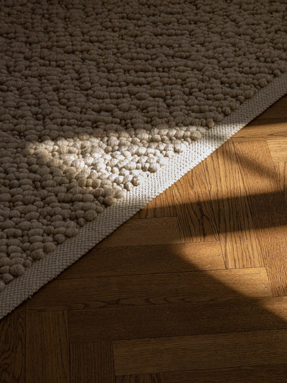 Gravel Rug Ivory