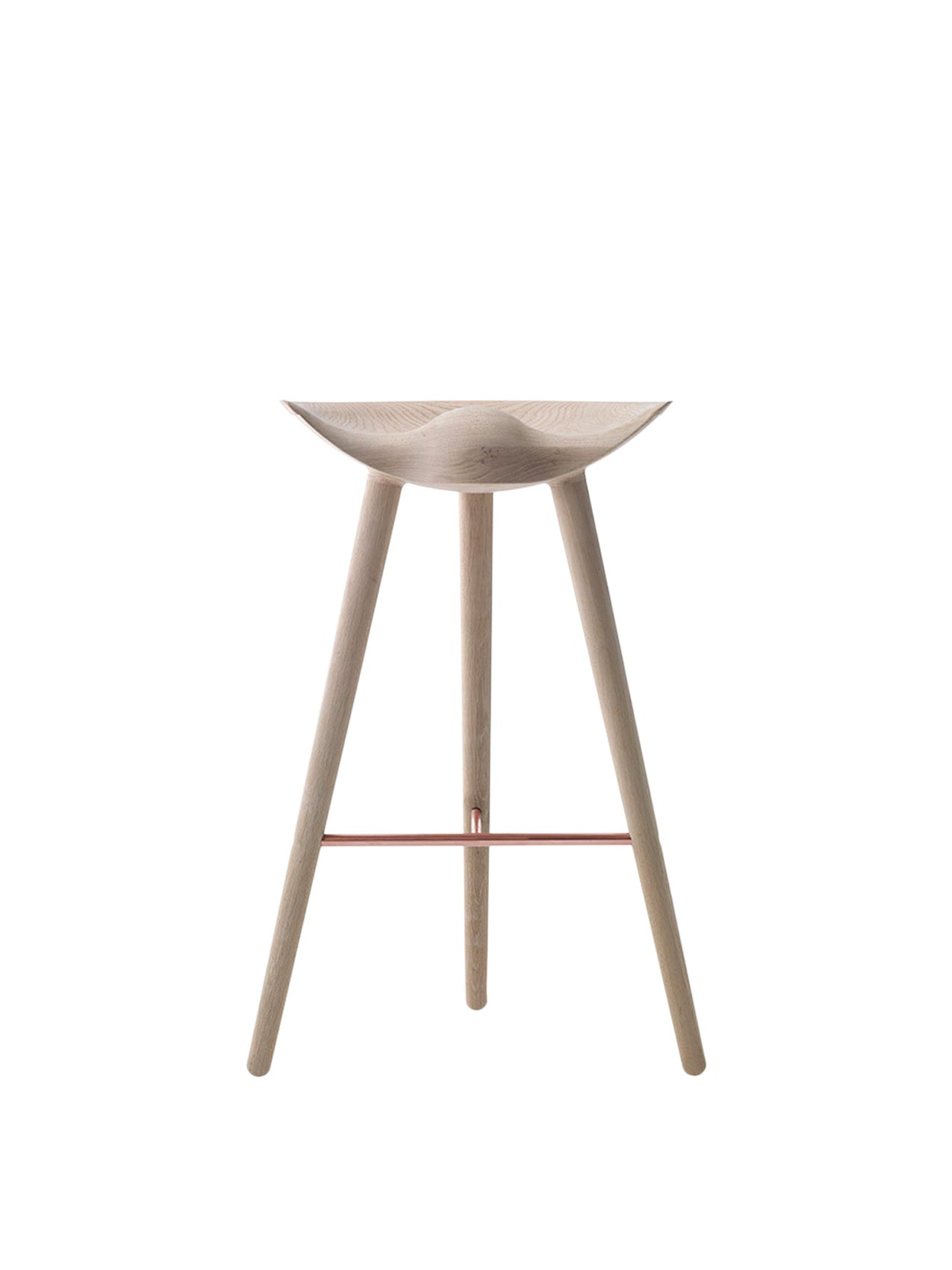 Front view of the ML 42 Bar Stool in light oak with a moulded seat, three legs, and a copper footrest.
