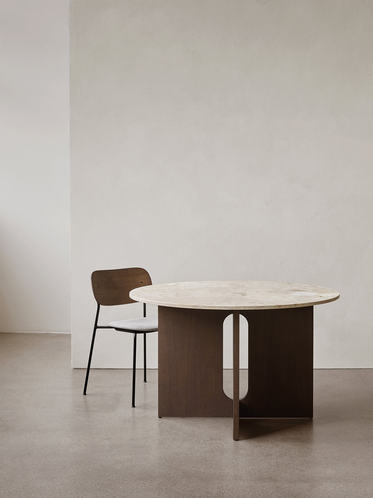 Androgyne Dining Table