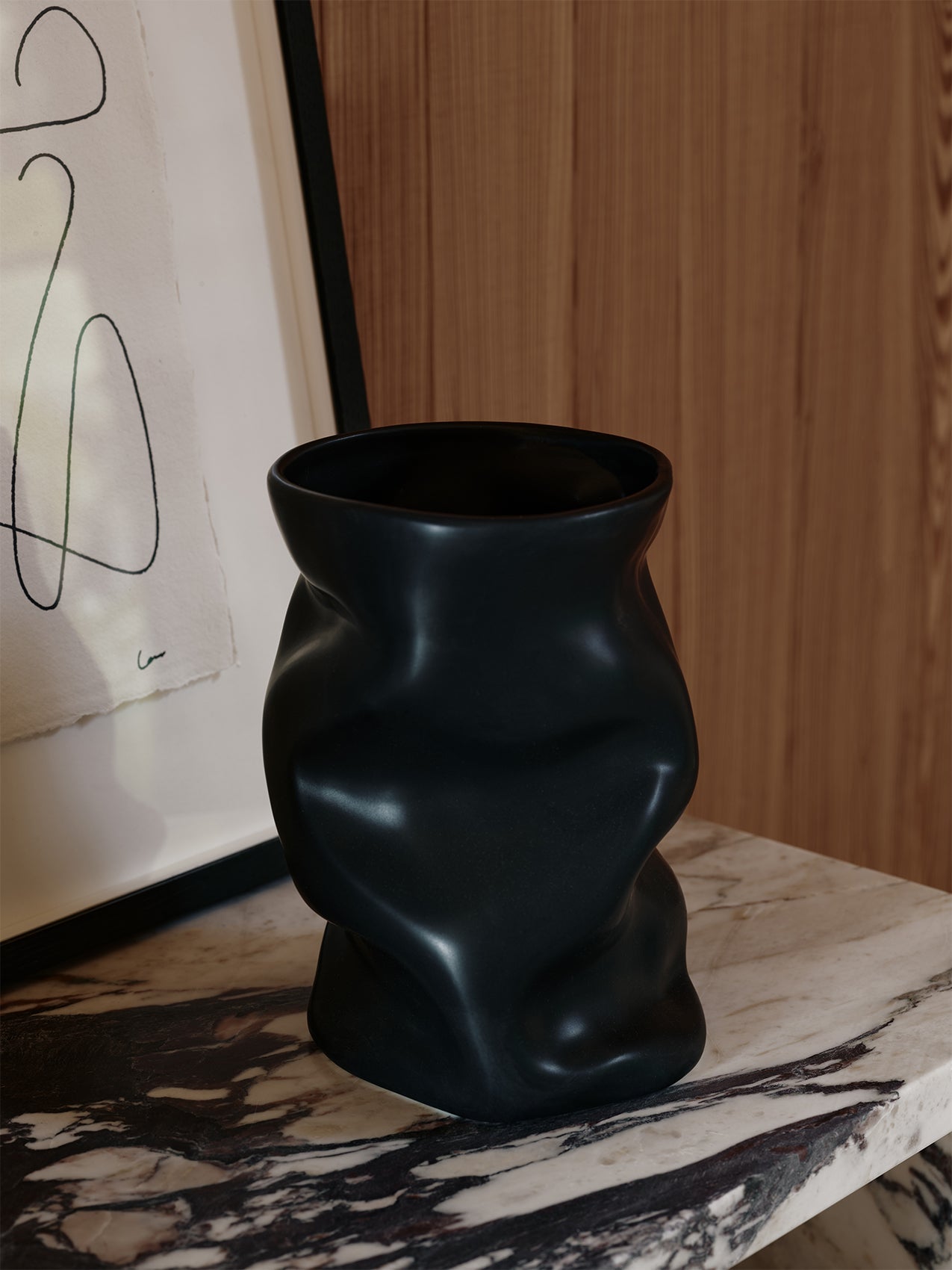 Collapse Vase by Sofia Tufvasson by Audo |今すぐ探索してください