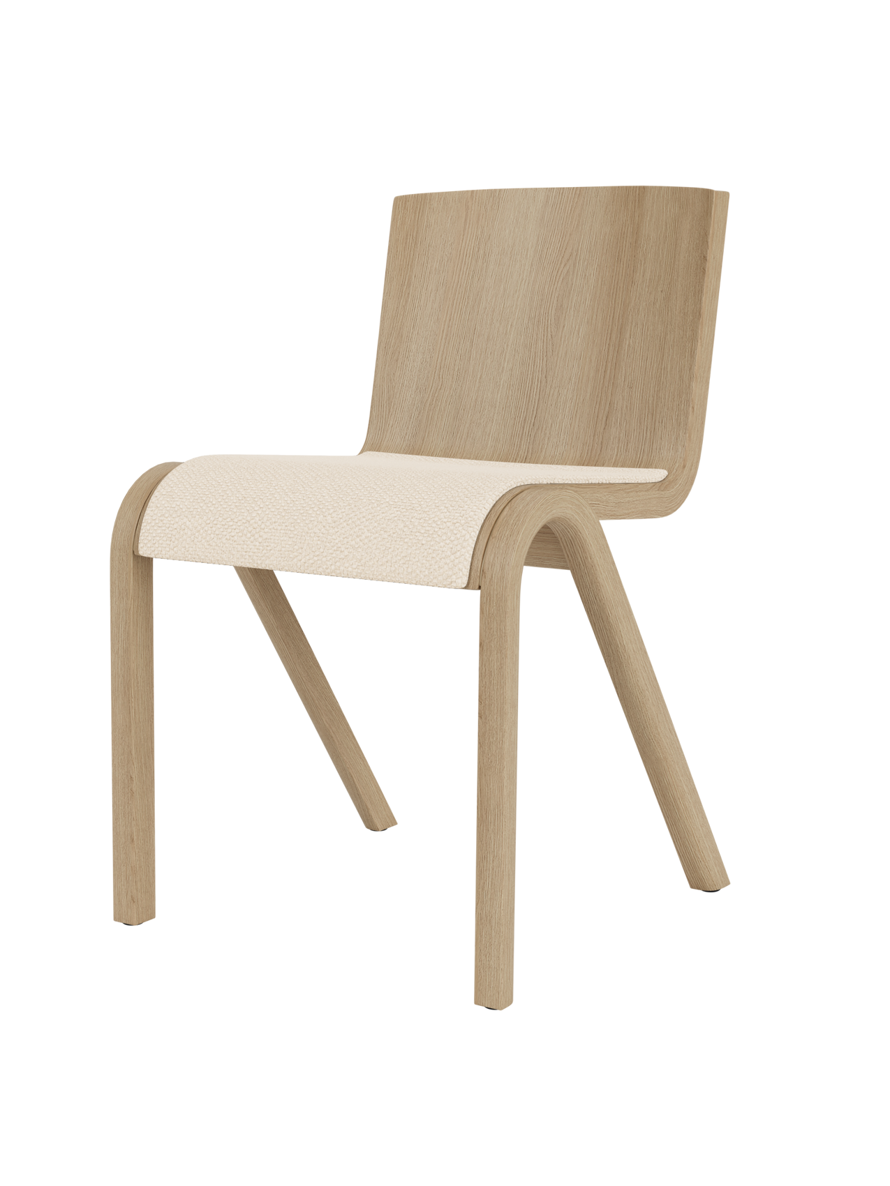 A three-quarter view of the Ready Dining Chair with a natural oak frame and its seat upholstered in Logan Jasmin fabric.